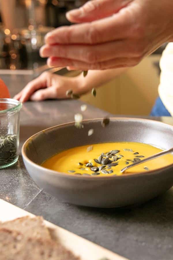 ASG_3424 hoch Kopie Kürbissuppe selbst gekocht – Katrin Schäfer, Ernährungsberaterin