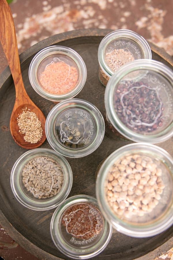 ASG_2902 Kopie Hülsenfrüchte abgefüllt in Gläsern bei Katrin Schäfer – Ernährungstherapeutin & Coachin